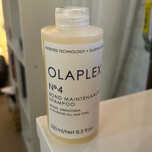 8.5oz Olaplex Bond Maintenance Shampoo
